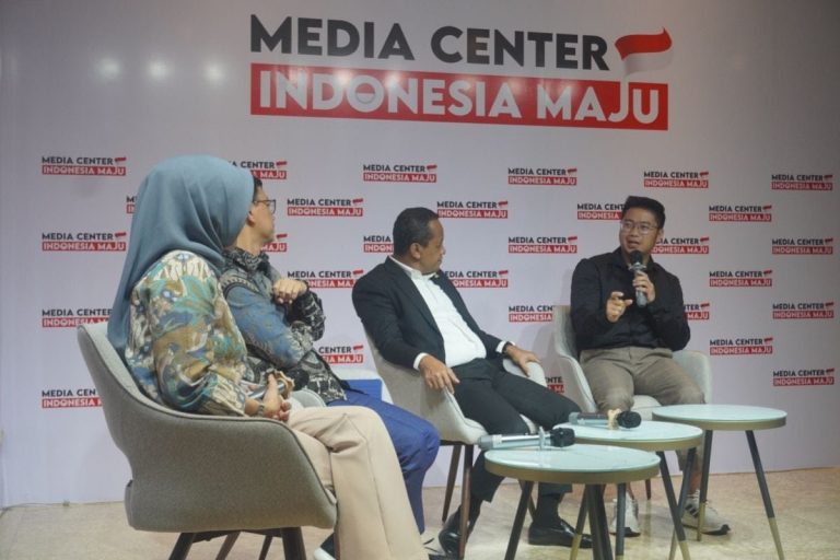 diskusi-bertajuk-hilirisasi-untuk-negeri-di-jakarta-senin-qa-tg4z