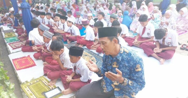 FotoGrid_20250324_121019176_fZ7nUTbi80-780x405