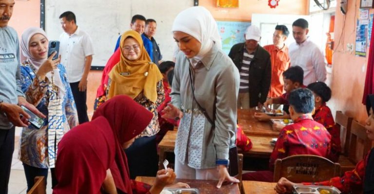 FotoGrid_20251023_150517851-780x405