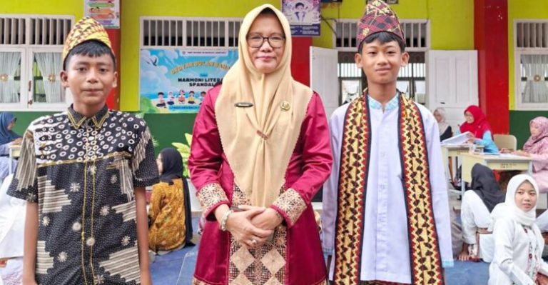 FotoGrid_20251028_113706510-780x405