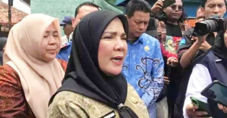 FotoGrid_20251016_174102183-780x405